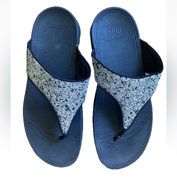 FitFlop Women's Post LULU Glitter Toe-Thongs womens size 9 style DM5-001 - Picture 1 of 8